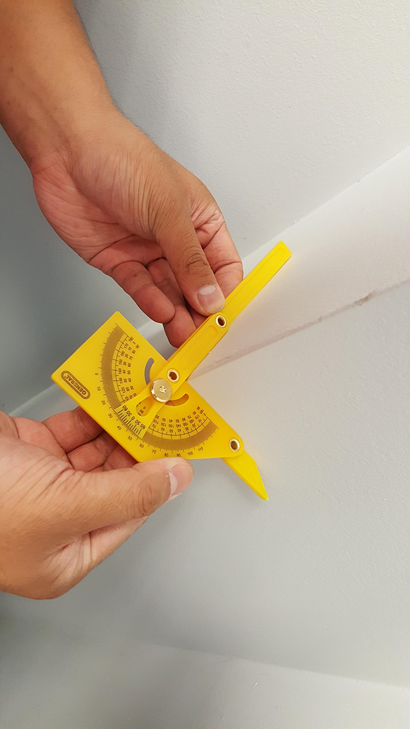 General Tools 29 Plastic Protractor and Angle Finder, Outside, Inside