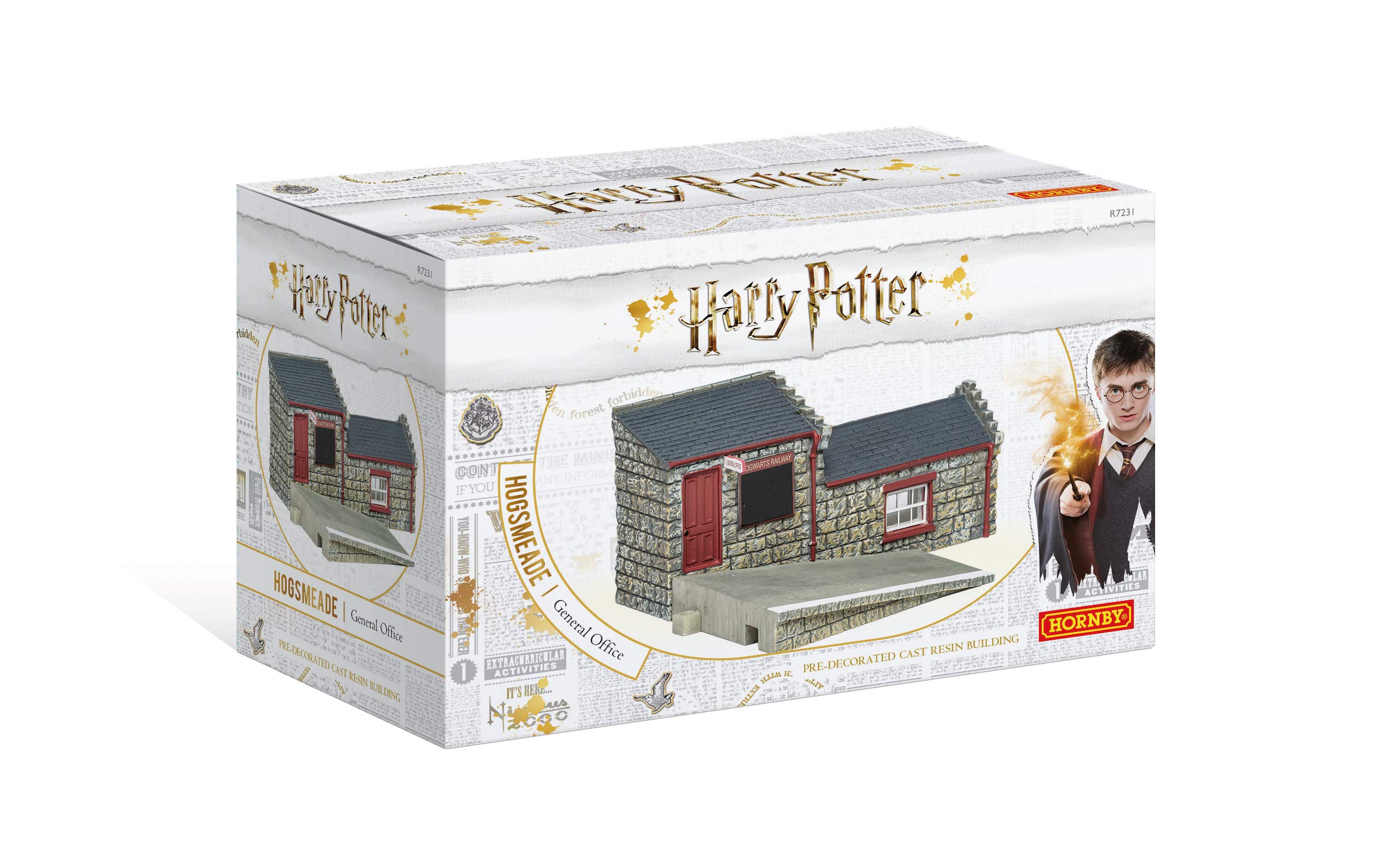 Hornby R7231 Hogsmeade Station General Office Resin Building, Multi Colour