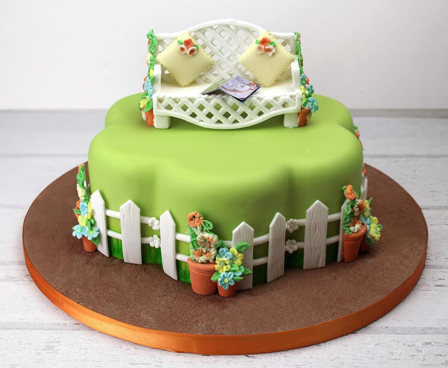 Maison Katy Sue Panneau En Bois Decoration Gateau Sugarcraft Moule Silicone Cloture Grain Maison Et Jardin Moules En Chocolat En Pate A Sucre
