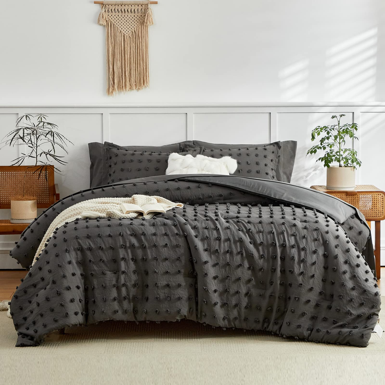 7 Pieces Tufted Dots Bed in a Bag King Comforter