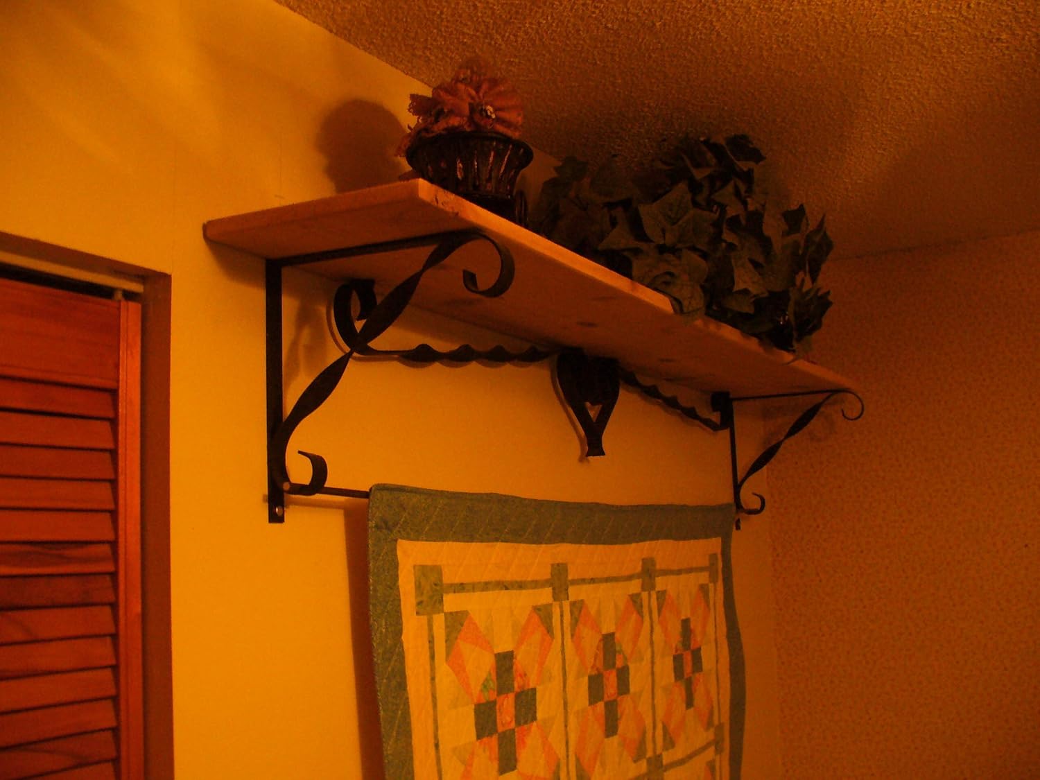 Quilt Hanger & Shelf Handmade