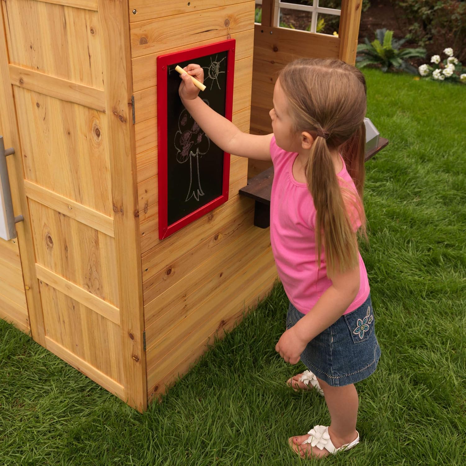 KidKraft Modern Outdoor Wooden Playhouse with Picnic Table, Mailbox and Outdoor Grill ,Gift for Ages 3+: Toys & Games