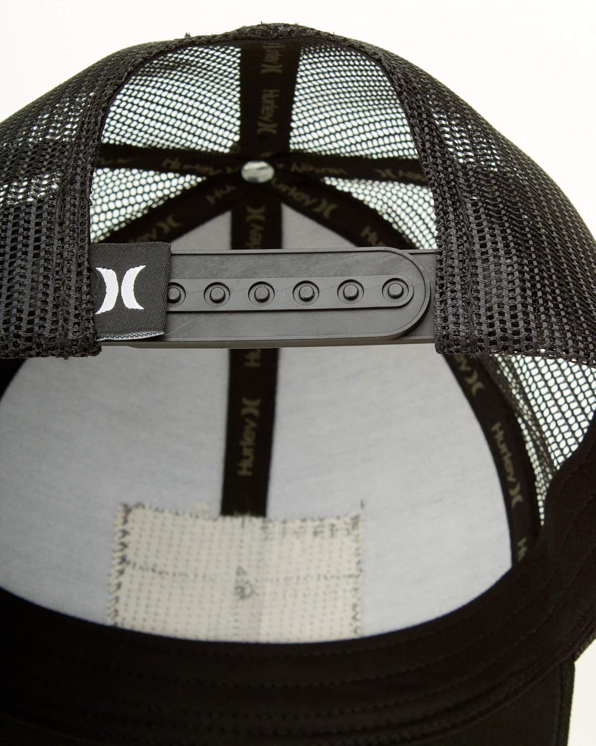 Hurley Men's Destination Curved Bill Trucker Baseball Cap Hat: Clothing