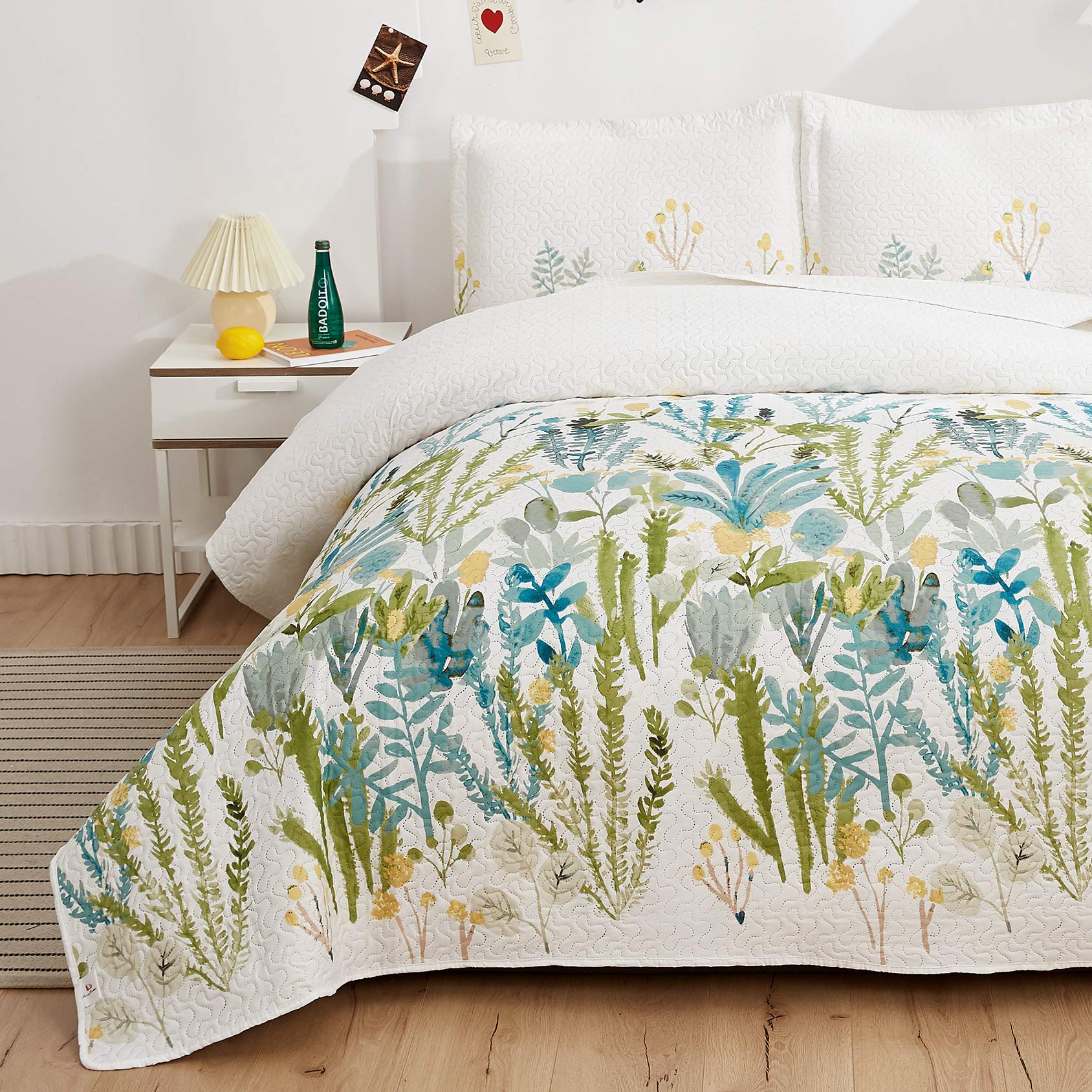 King Size Floral Quilt Set for Bed Lightweight