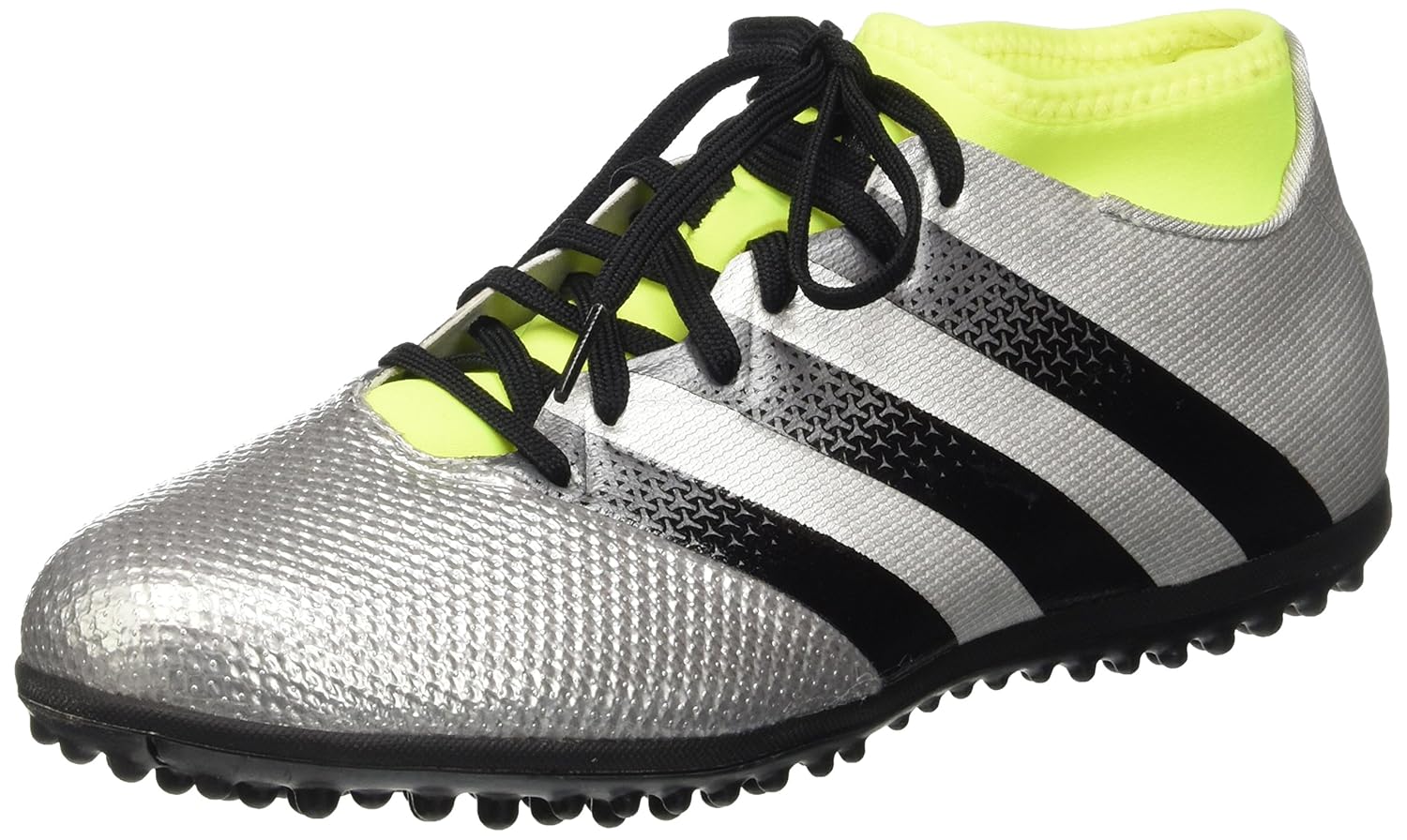 adidas football shoes under 3000