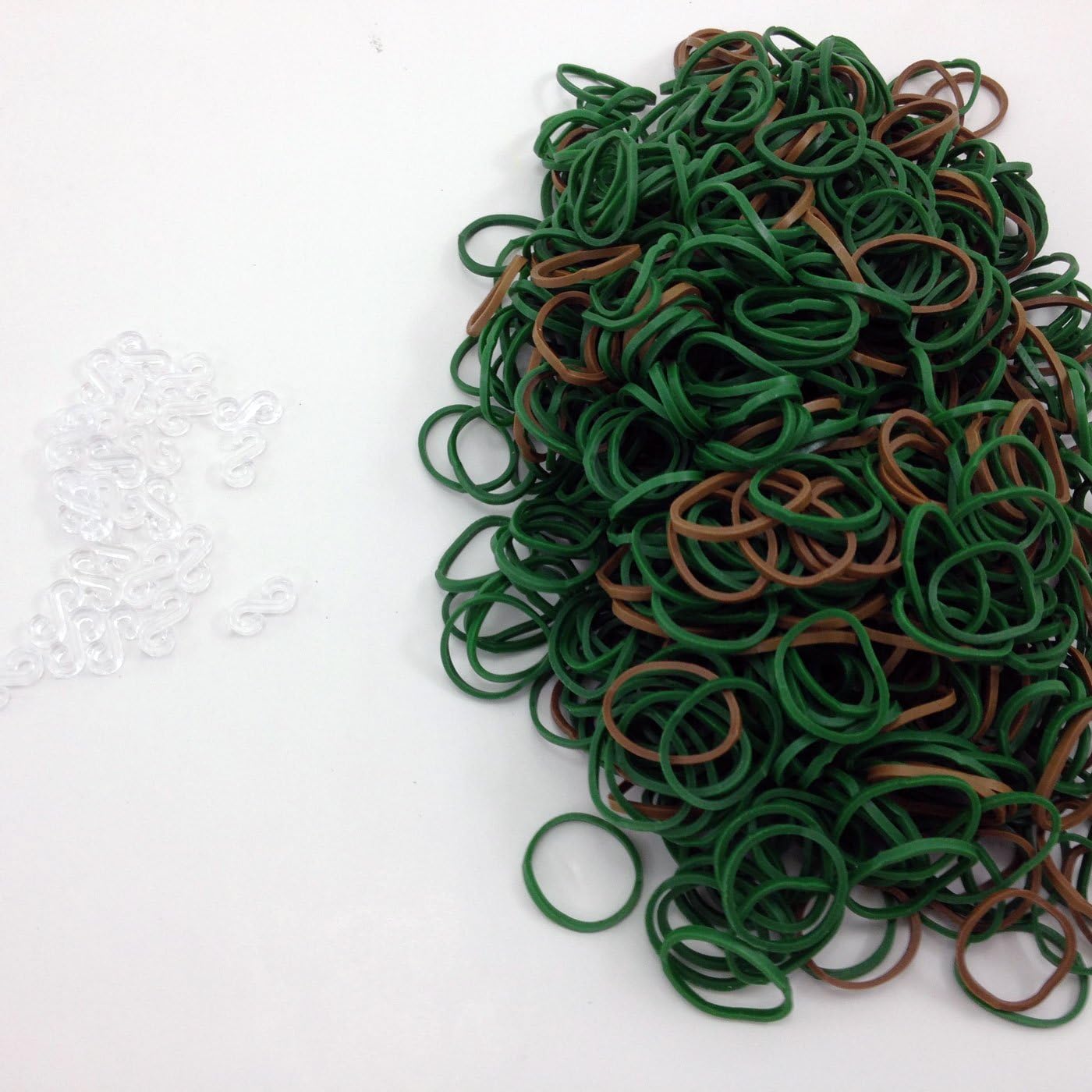 D.i.y. Do It Yourself Zupa Loomi Bandz 600 Camo Camouflage Earth Go Green Rubber Bands with 'S' Clips and Tool Pick