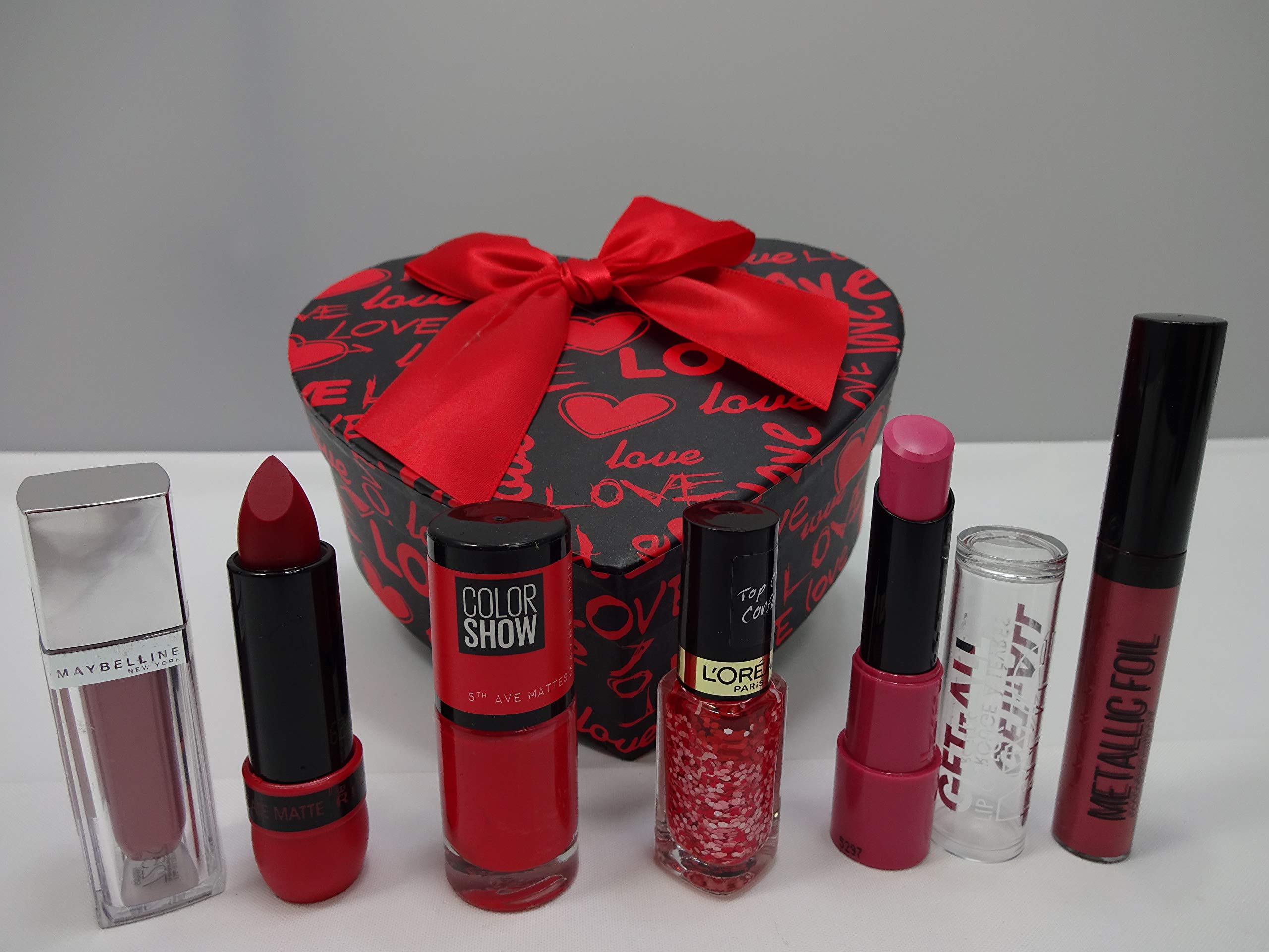 Make Up Bundle For Her Love Heart Gift Box Set