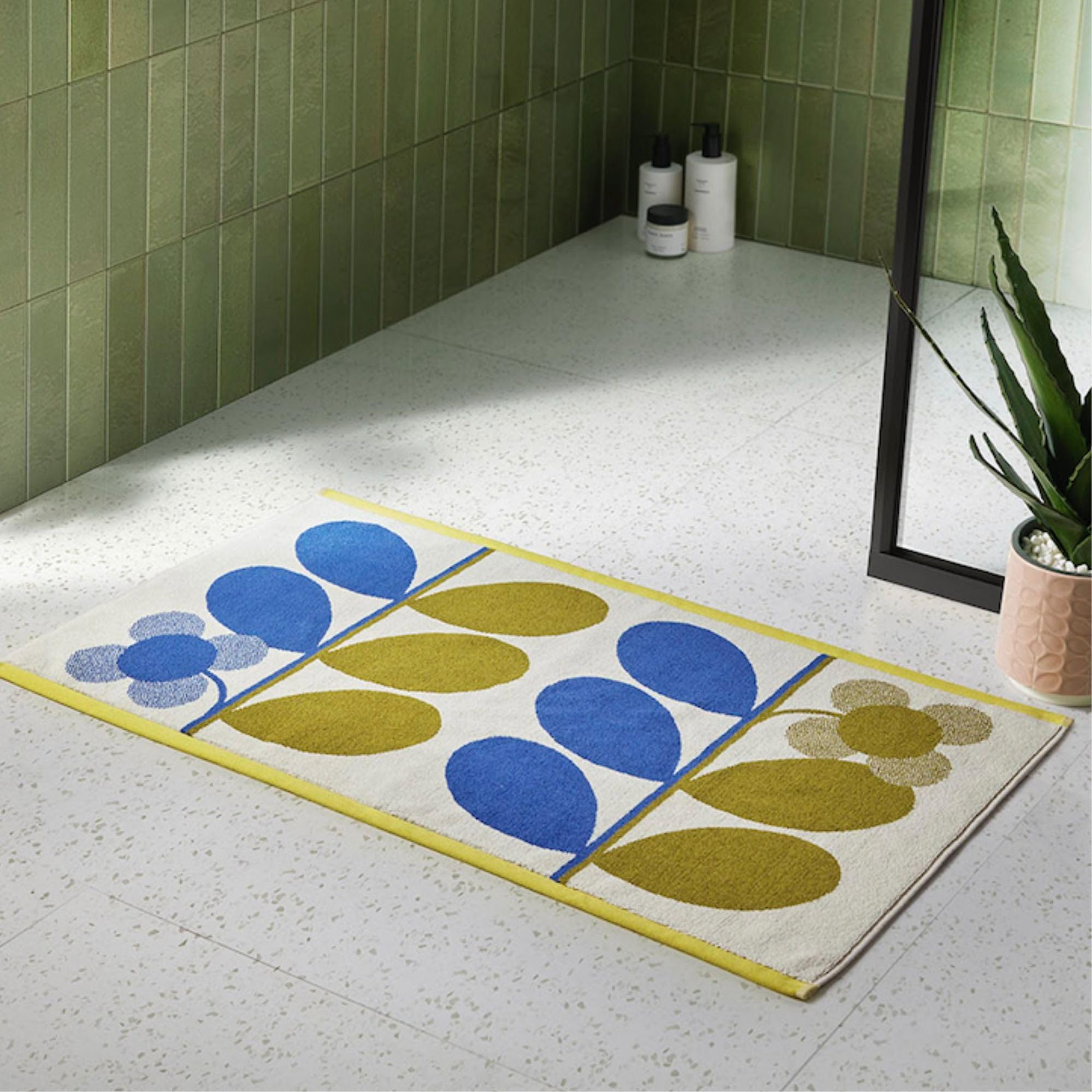 Retro Bath Mat 50x90cm by Orla Kiely in Stem Bloom Duo, Blue Fawn