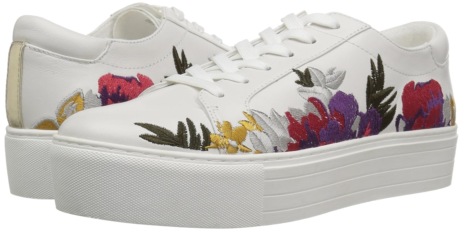 Kenneth Cole New York Womens Abbey 2 