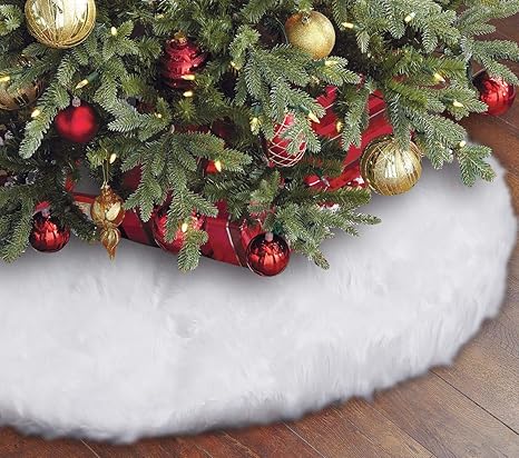 large snowy white faux fur tree skirt