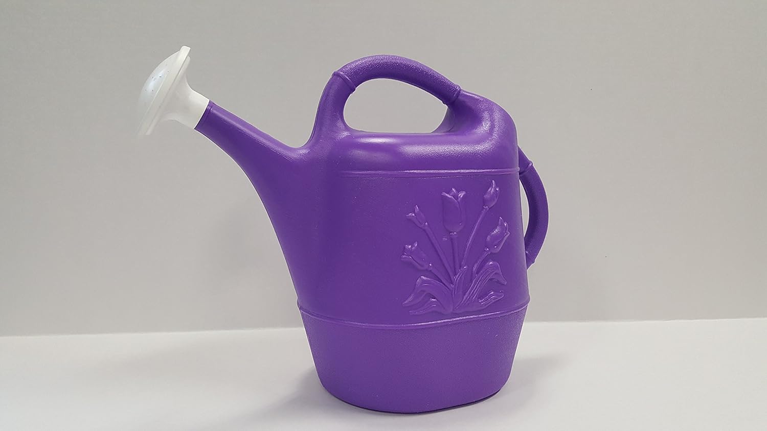 Union 63068 Watering Can with Tulip Design, 2 Gallon, Sage Green : Garden & Outdoor