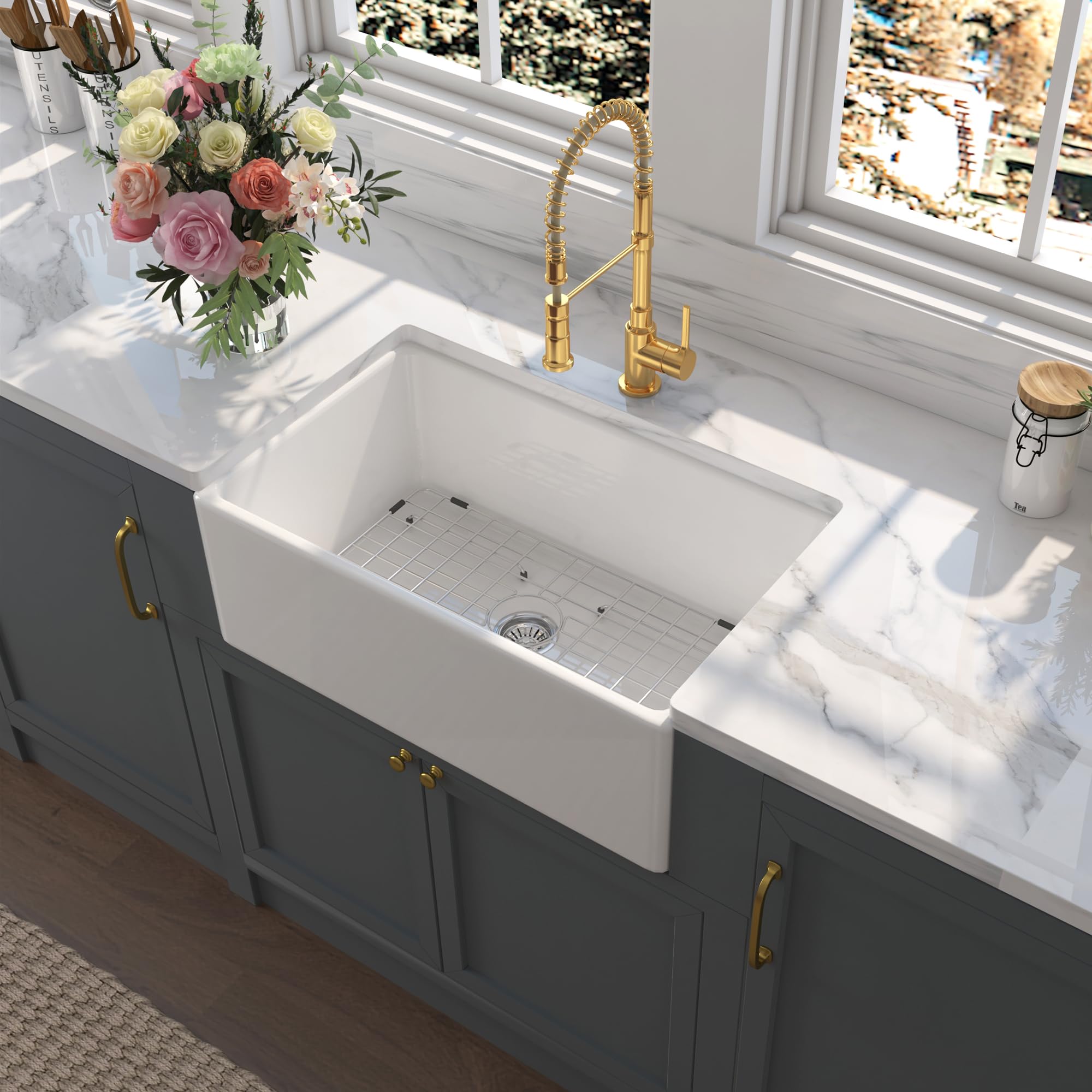 BESTGO Farmhouse Sink 24 Inch Fireclay Farm White Kitchen Sink Apron F