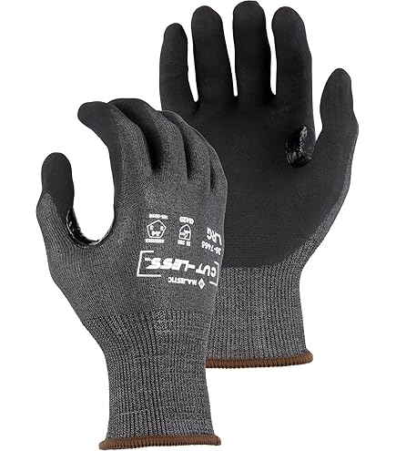 ルース　35セット Majestic 35-7465/XS Cut-Less Korplex Glove with Foam Nitrile Palm
