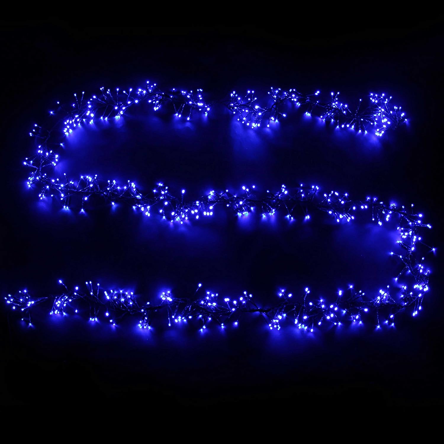 WeRChristmas 5 m 640 LED Snowing Effect Cluster Christmas Light String