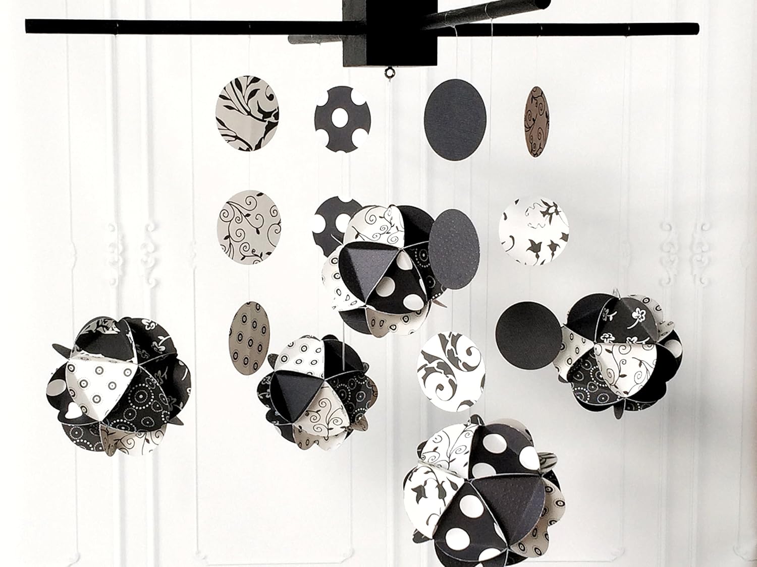 monochrome baby mobile