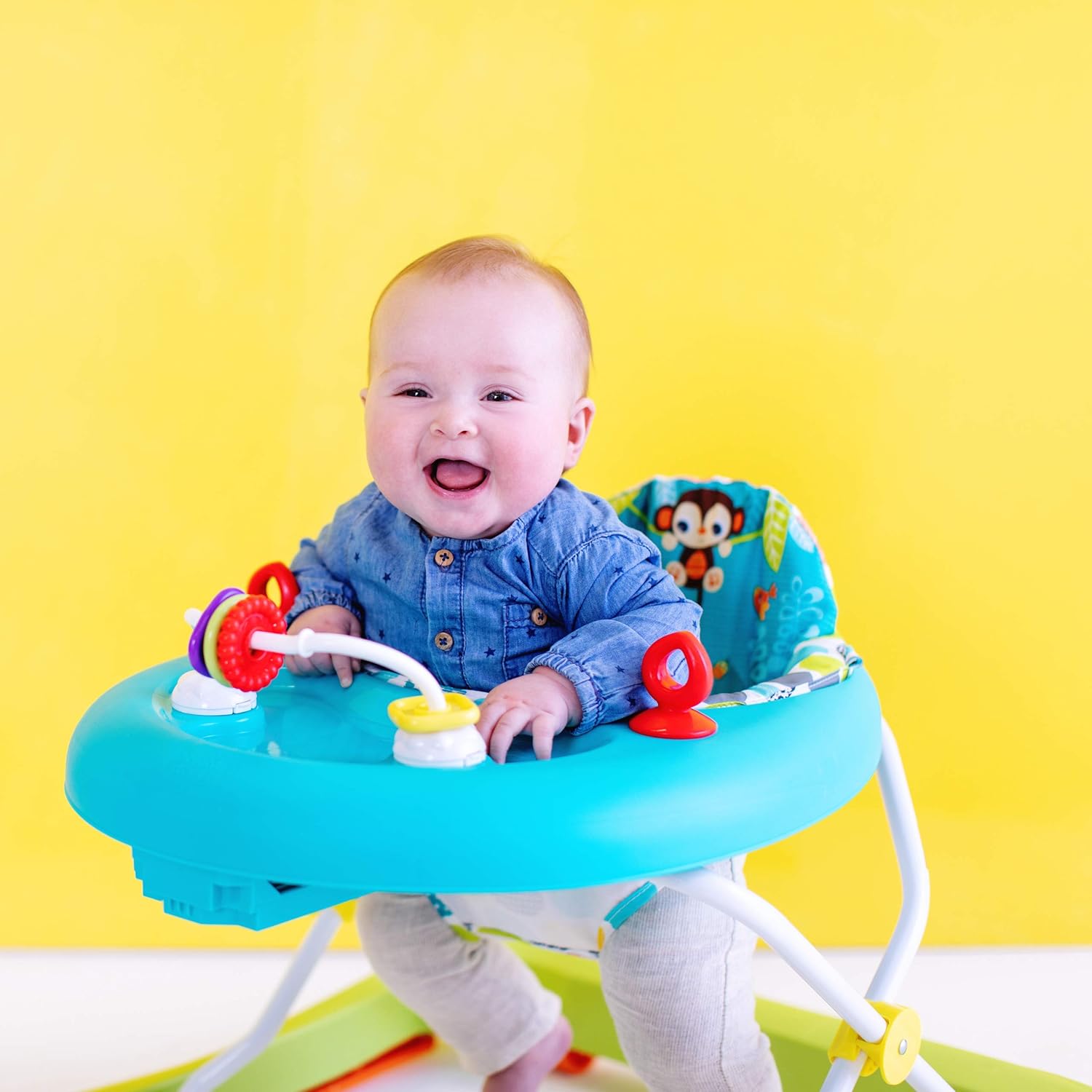 bright starts giggling safari walker