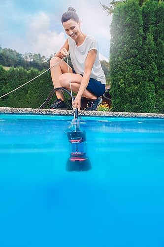 Die Tauchtiefe zum Beispiel bei einem Pool mit Klarwasser