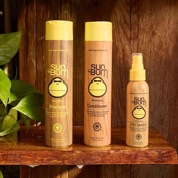 SUN BUM REVITALIZING CONDITIONER – HYDRATING AND NOURISHING HAIR – SMOOTHES AND STRENGTHENS – UV PROTECTING – VEGAN – MADE WITHOUT PARABENS – 10 OZ