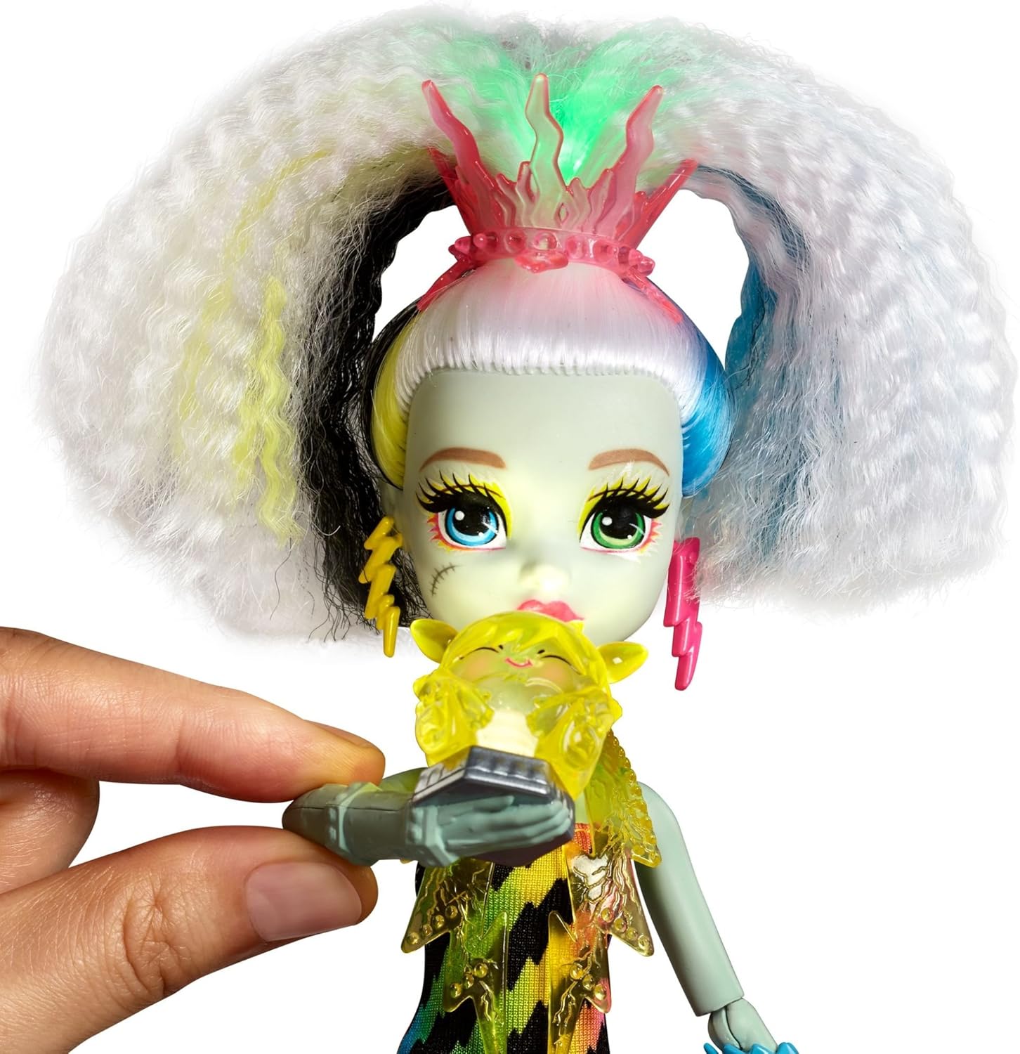 monster high dolls electrified