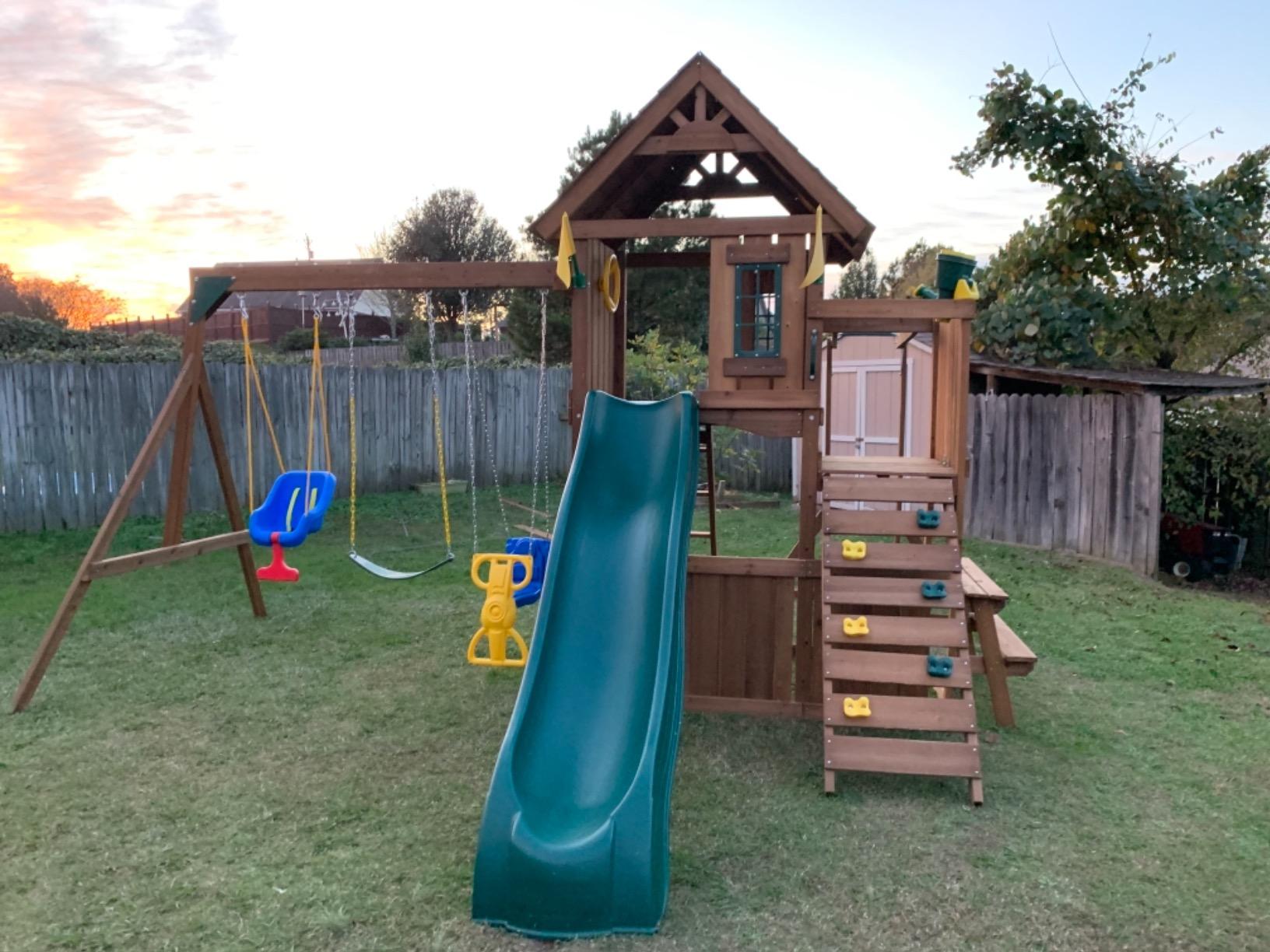 33/mo Finance SwingNSlide WS 8352 Knightsbridge Ultimate Wooden