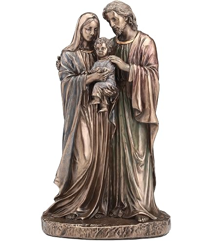 Amazon.com: Veronese Design 11.5 Inch Holy Mother Mary Holding