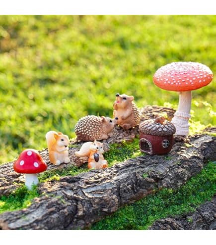 Amazon.com: Zeckos Naughty Groundhog Solar Eyes Solar LED Light