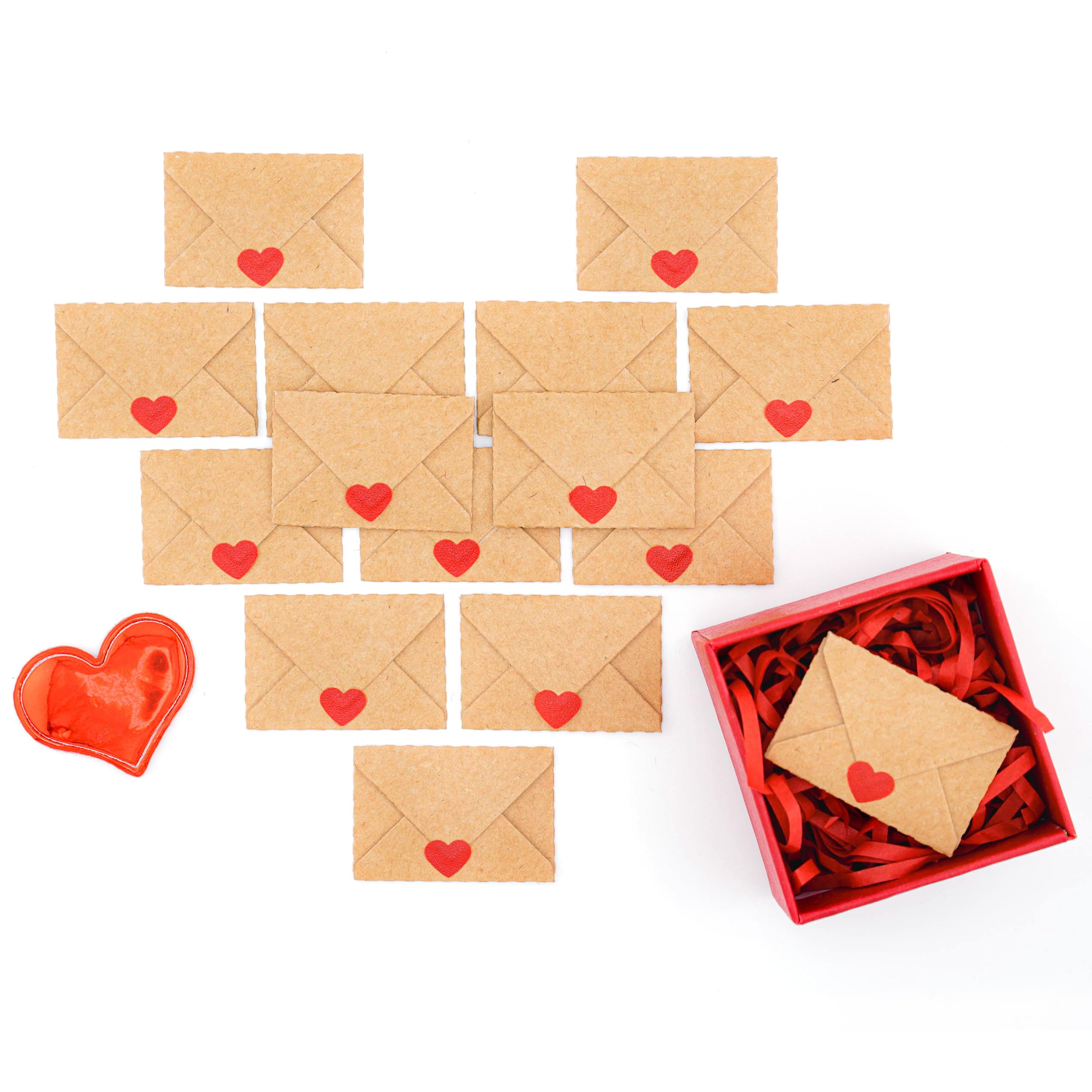 DuduCraft Romantic Stocking Stuffers for Him or Her - Tiny Christmas Cards for a Sentimental Holiday Gift | Mini Blank Love Notes for Husband, Wife, Boyfriend, Girlfriend | Cute Xmas Stationery Set