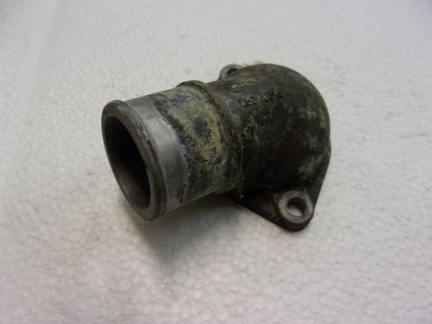 Jaguar XJ6 1988 to 1997 Thermostat Housing Cover EBC10365