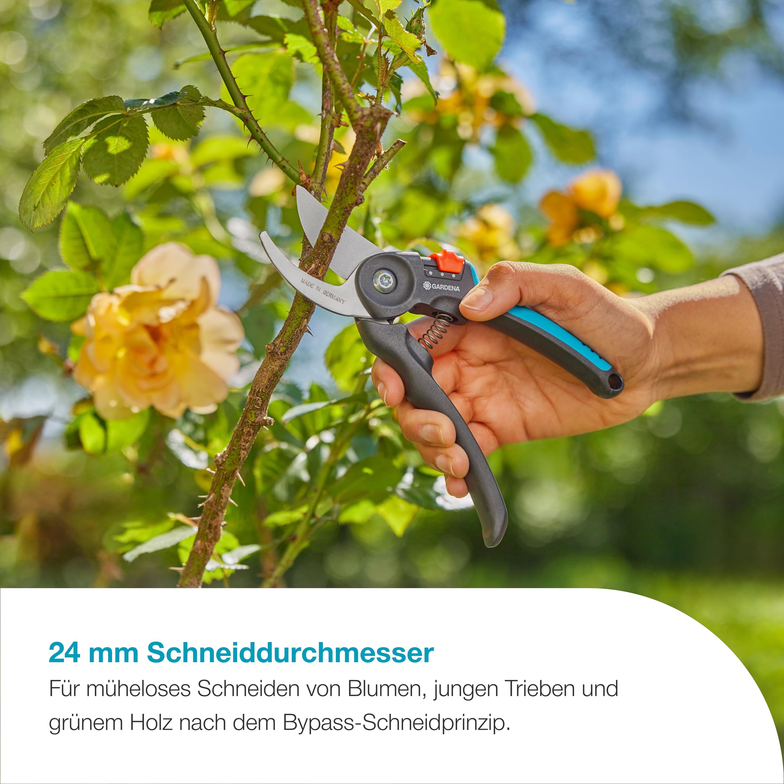 Gardena PremiumCut Flex Gartenschere, Bypass-Schnitt, für frisches Holz, 24 mm Schnittdurchmesser, ergonomische Griffe, PowerCoating-Klingen, in Deutschland hergestellt (12242-20) 2