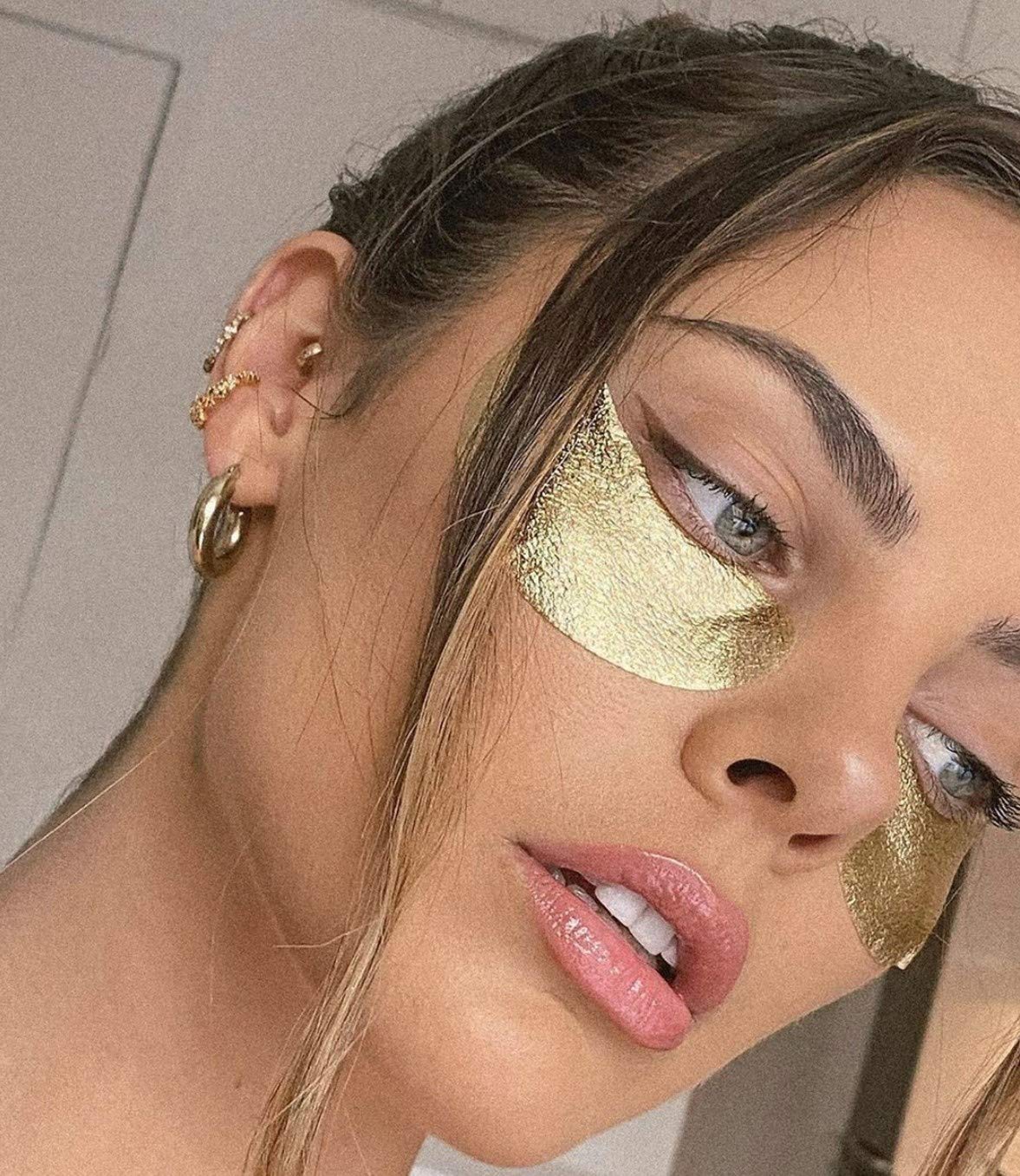 Wander Beauty Baggage Claim Gold Eye Masks: Brightens Dark Circles, Hyaluronic Acid for Puffy Under Eye Bags, Fine Lines, Wrinkles, Dullness, Hydrates, Moisturizes, Plumps, Improves Elasticity, 6 pair : Beauty