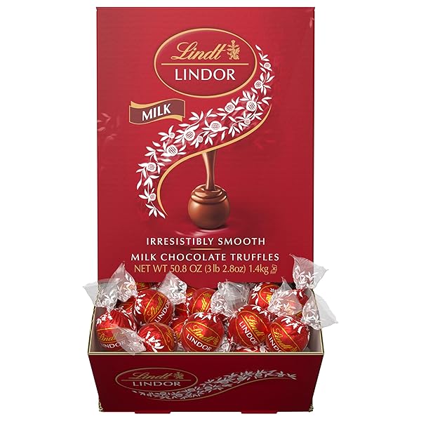 LINDT LINDOR MILK CHOCOLATE CANDY TRUFFLES, MILK CHOCOLATE WITH SMOOTH, MELTING TRUFFLE CENTER, 50.8 OZ., 120 COUNT