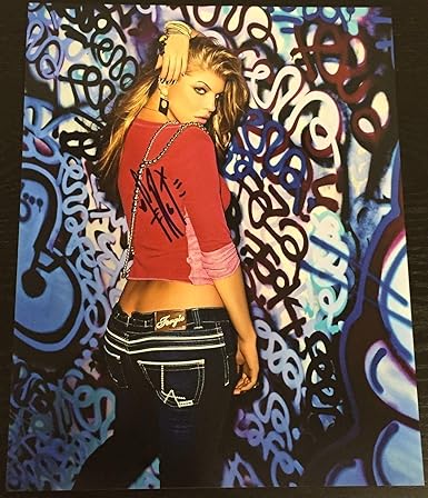 Fergie Signed Autograph Sexy Hot Babe Seductive Teasing Pose 11x14 Photo Coa Music Photos At Amazon S Entertainment Collectibles Store
