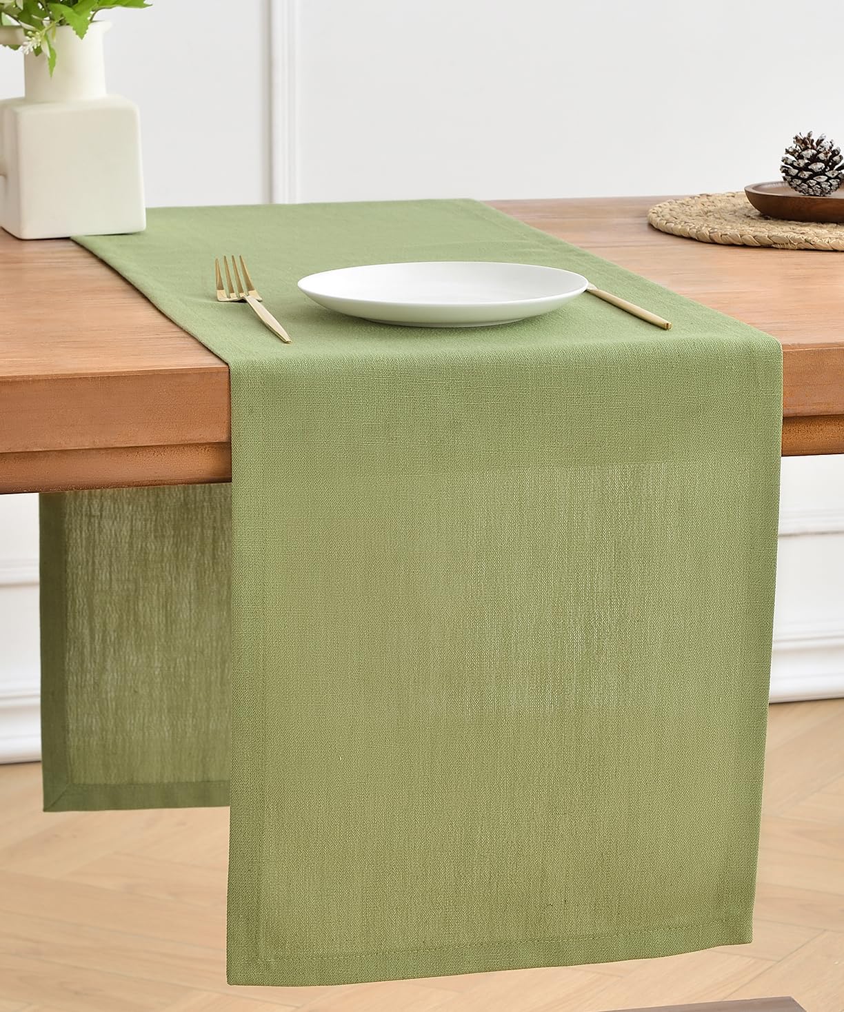 Wracra Sage Green Linen Table Runner 120cm Long Machine Washable Rustic Farmhouse Table Runner for Dining Holiday Parties and Everyday Use(Sage Green, 120cm)