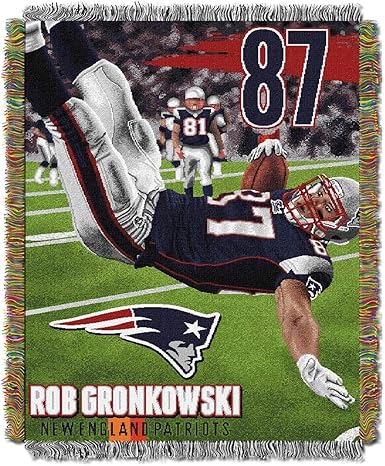 Amazon Com Nfl New England Patriots Northwest Tapestry Rob Gronkowski Bed Comforter 48 X 60 Inch Team Color Sports Fan Throw Blankets Clothing