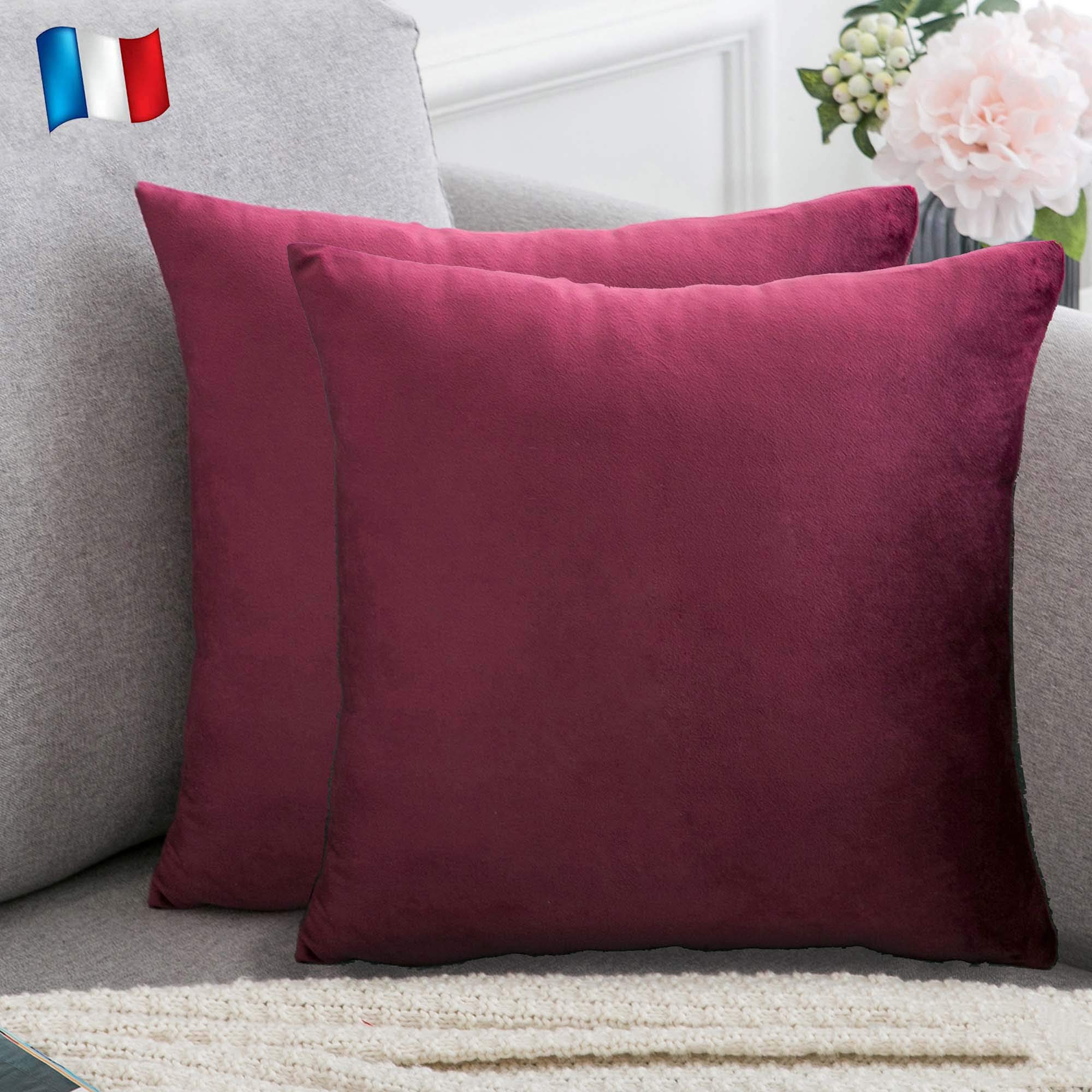 Douceur De Plumes Set of 2 Cushion Cover Plum Velvet 18x18 Inch Plain, Soft and Modern Rectangular Pillowcase for Purple Scandinavian, Purple Living Room Sofa (2 Plum)