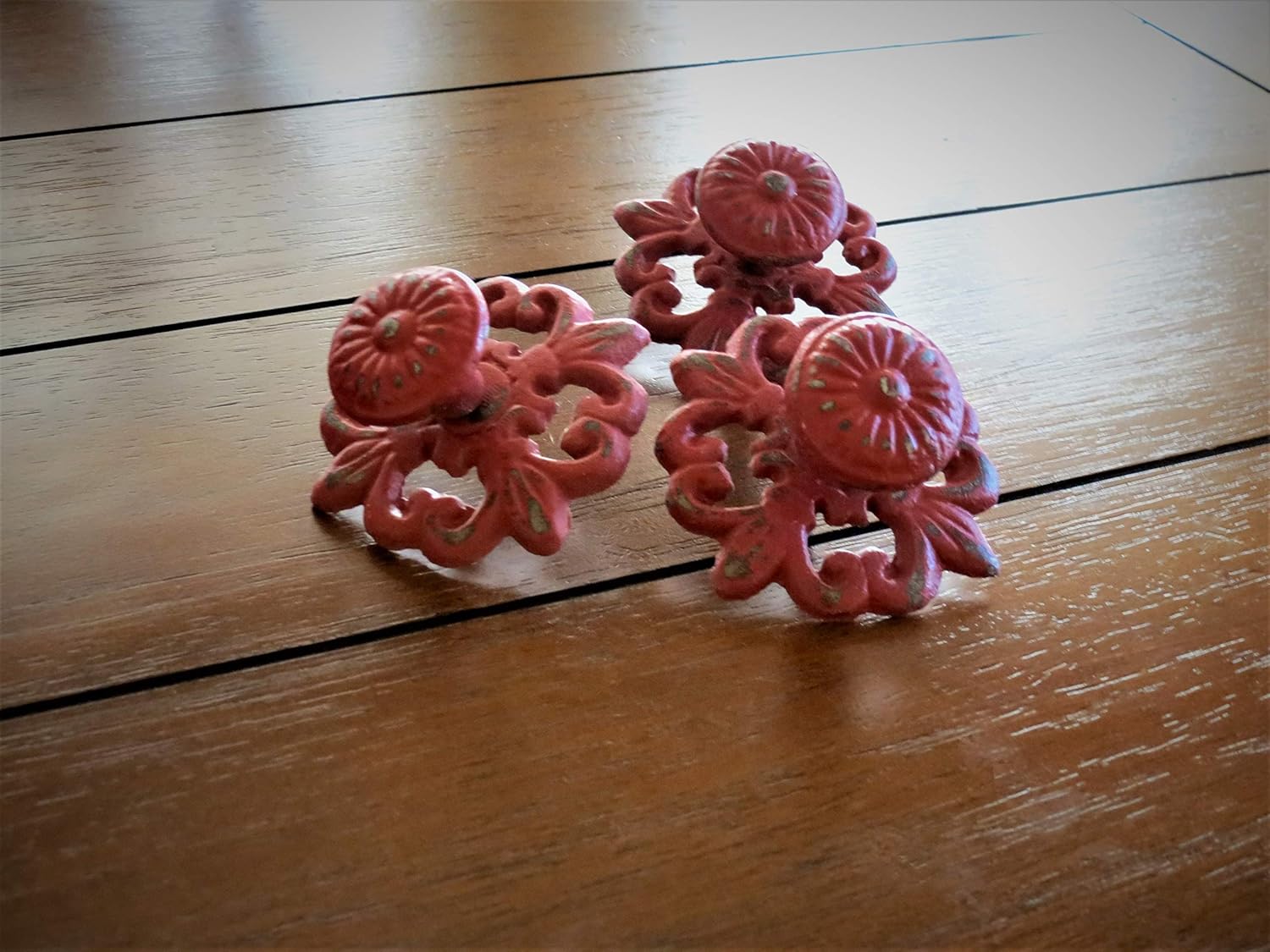 Amazon Com Ornate Cast Iron Knobs Colonial Red Or Choose From 40
