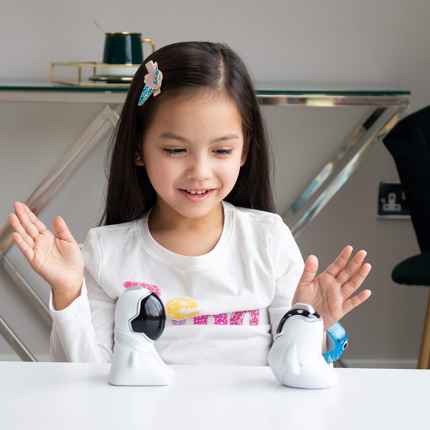little tikes Tobi Friends Interactive Electronic Voice-Activated Toy for Kids, With Lights, Sounds and Movement - Image 5