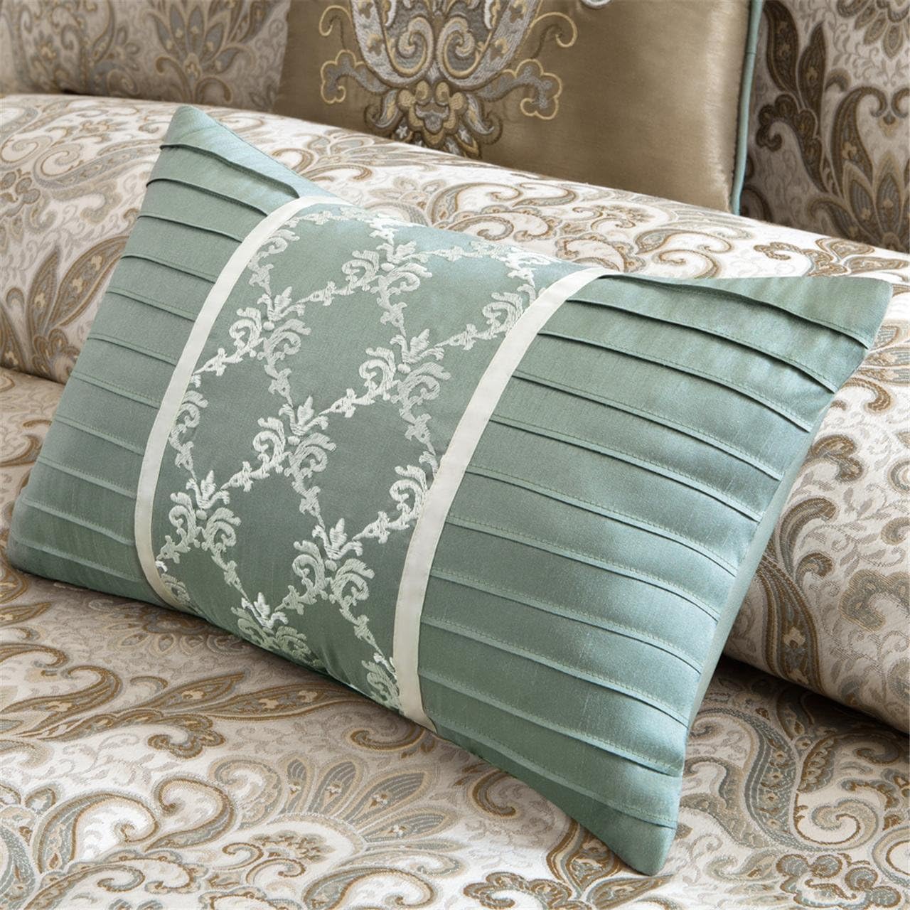 Best Madison Park Signature Bedding