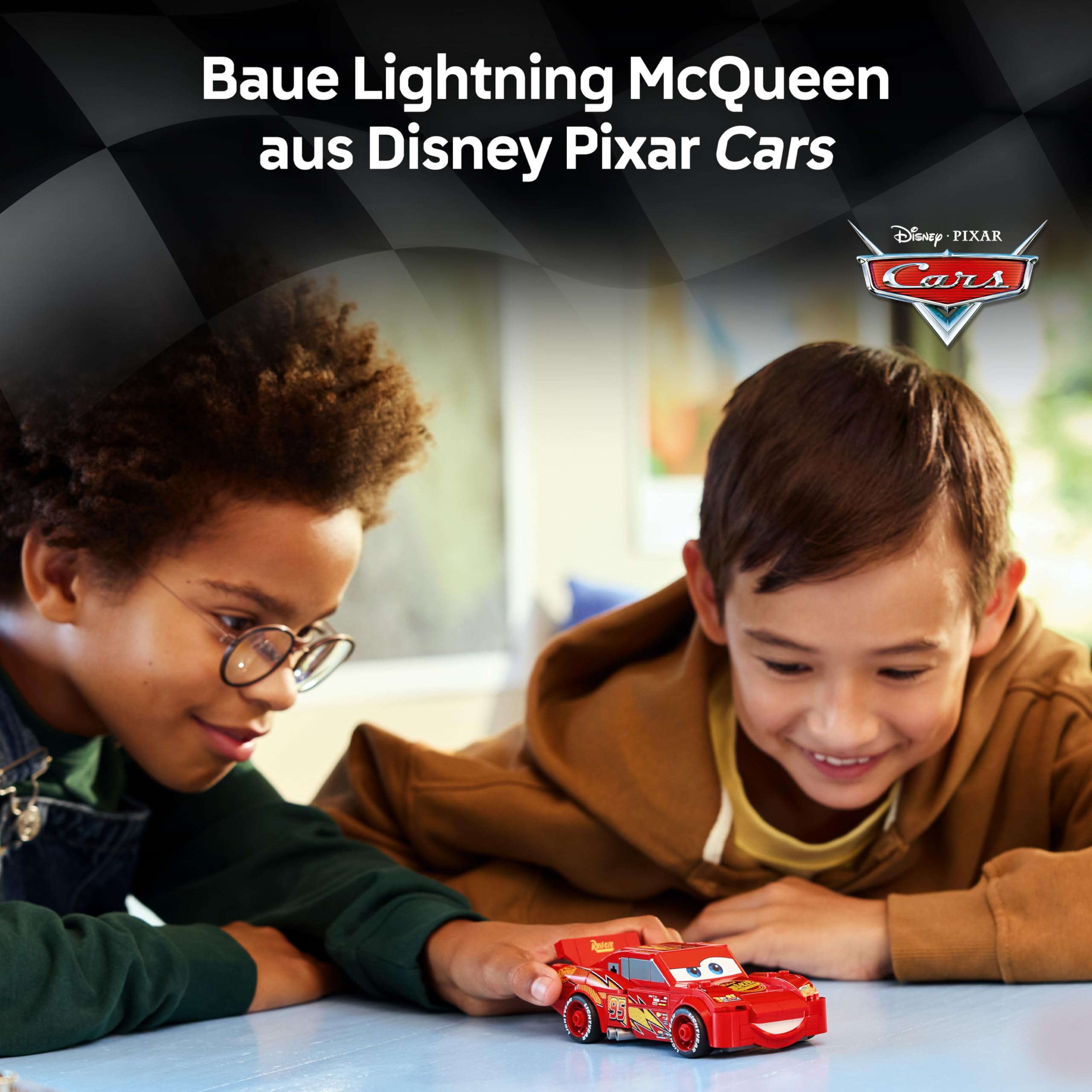 LEGO Speed Champions | Lightning McQueen - Spielzeug zu Cars von Disney Pixar - DIY Deko für Kinderzimmer - Auto Spielset - Kreatives Geschenk für Mädchen, Jungen und Autofans ab 9 Jahren - 77255 2