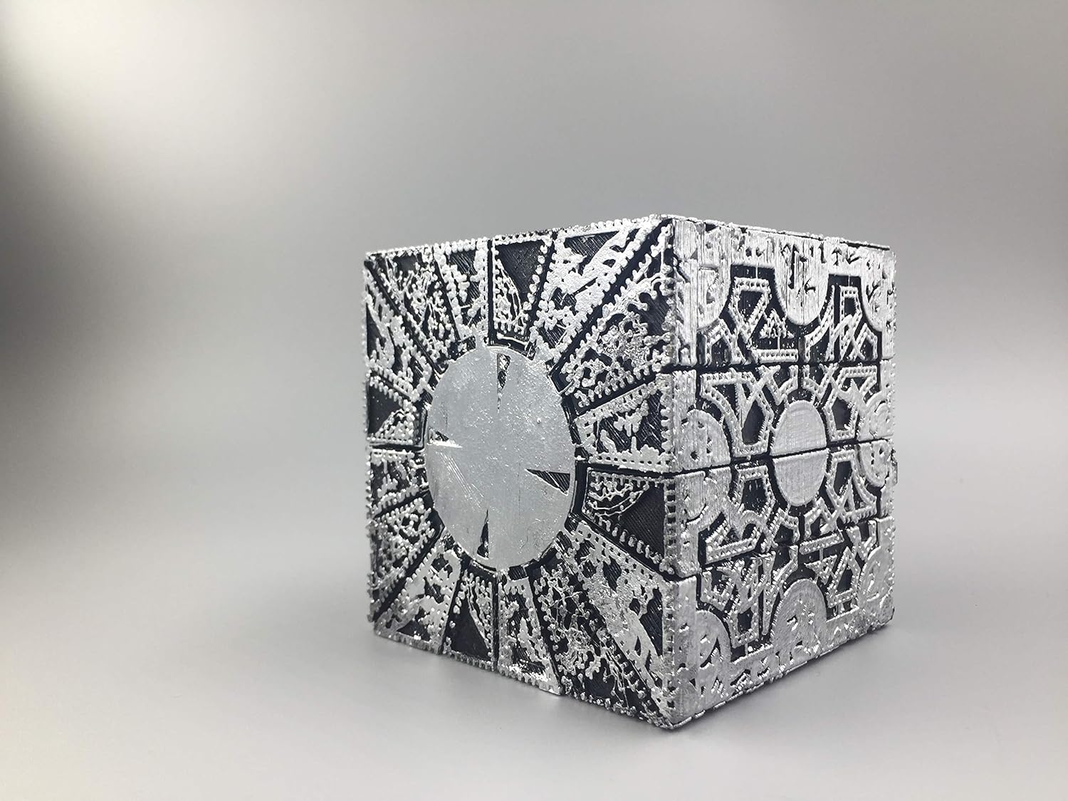 Silver hellraiser pin head puzzle box 11 working replica Dolls, Toy