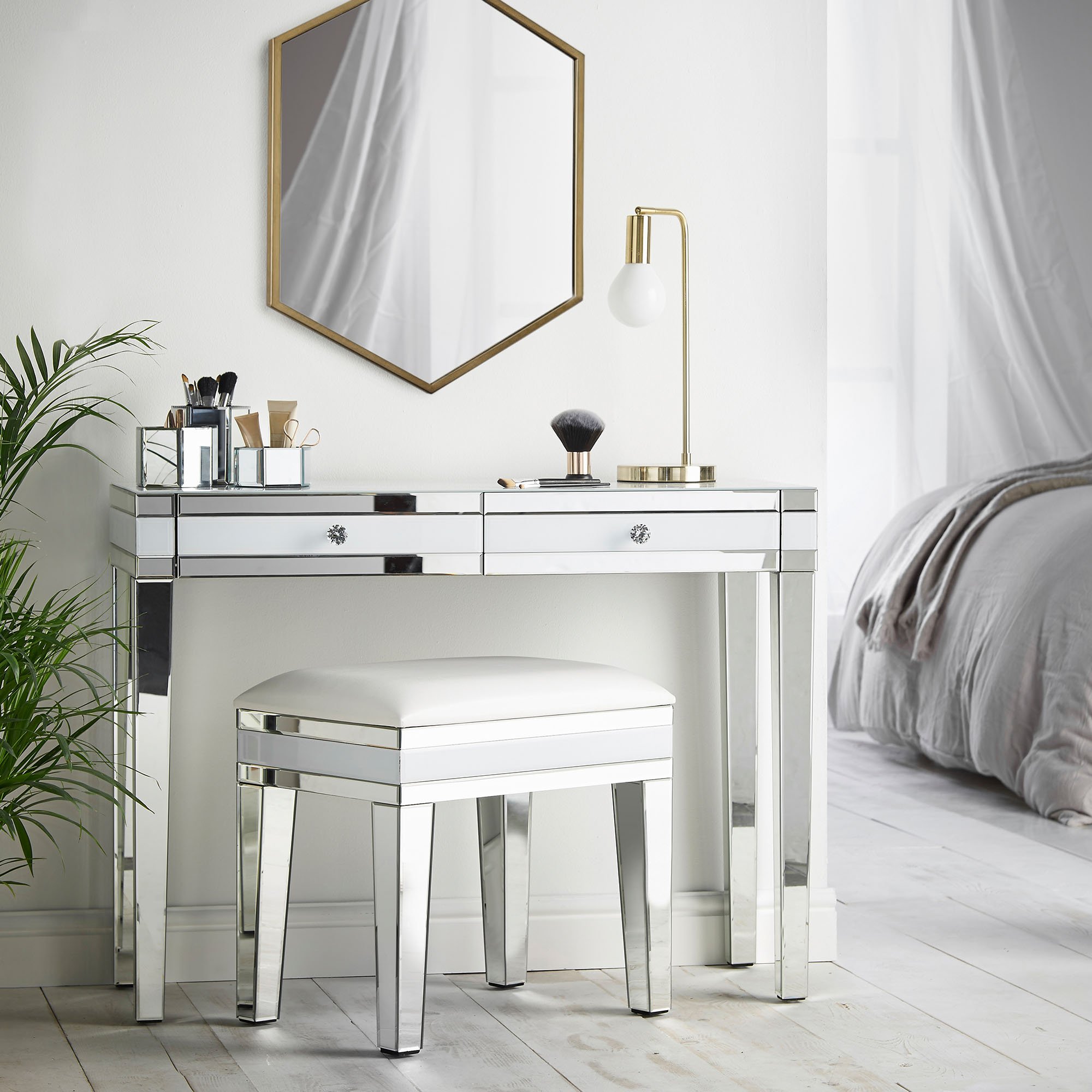 Beautify White Dressing Table With Mirro Buy Online In Moldova At Desertcart