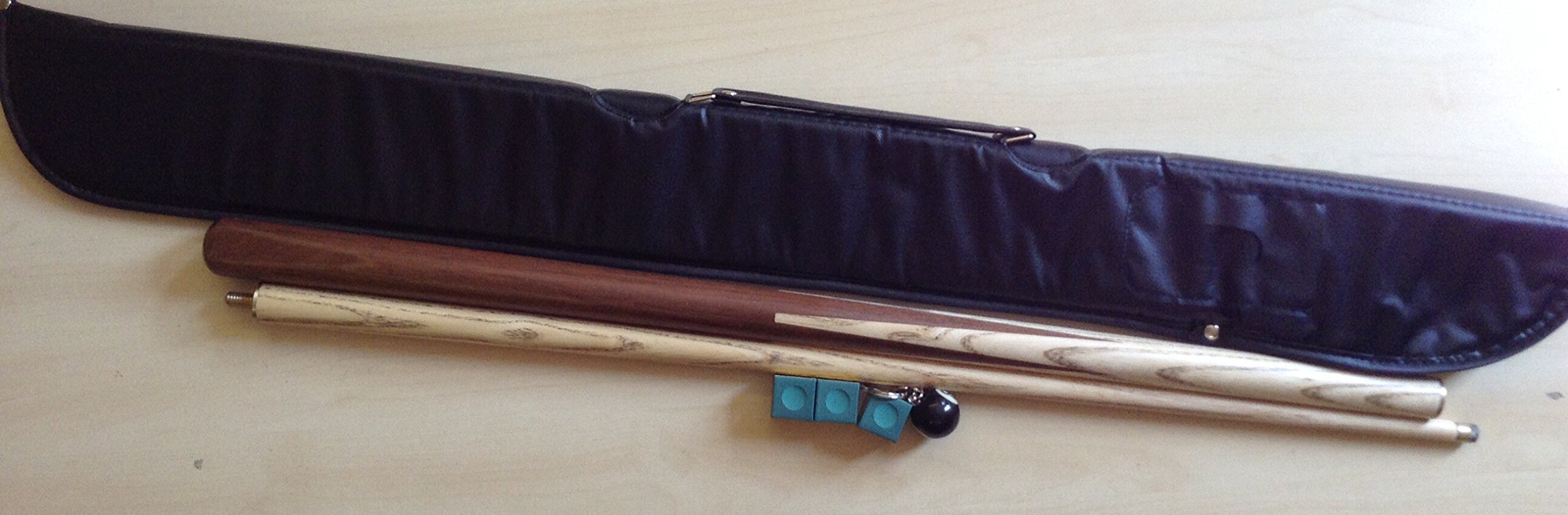 Junior 2 piece 4ft ,48",snooker pool cue & soft case,3 Triangle green chalks and 8 ball keyring