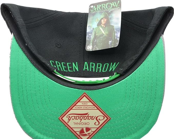 green arrow hat