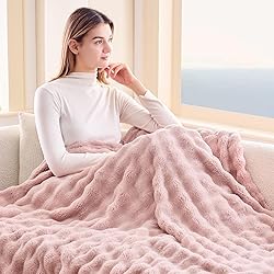 NEWCOSPLAY Throw Blanket for Couch Pink Super Soft