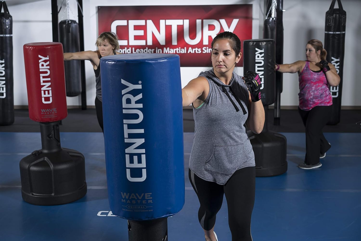 Century The Original Wavemaster Training Bag (Black) : Martial Arts Kicking Targets : Sports & Outdoors