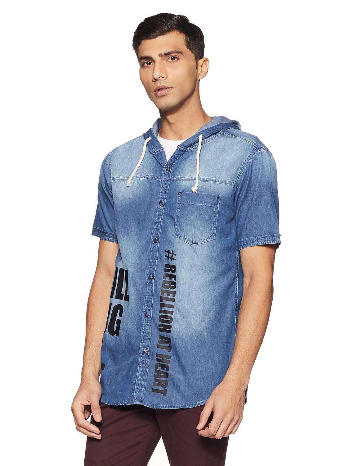 mens wrangler cargo shorts with tech pocket