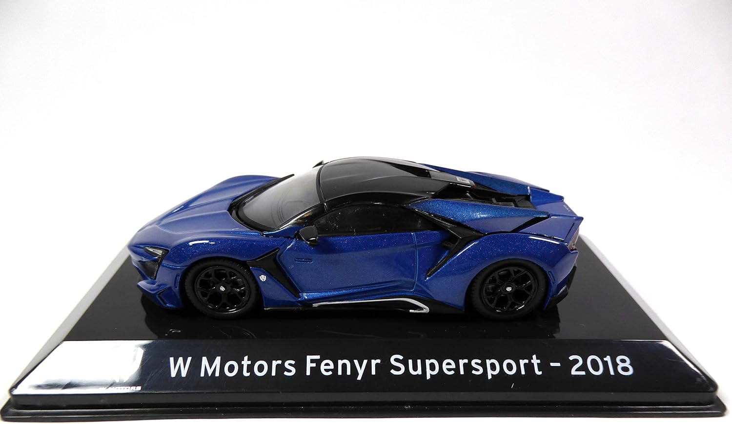 OPO 10 - Car 1/43 Collection SUPERCARS Compatible with W Motors Fenyr Supersport 2018 (S71), Blue