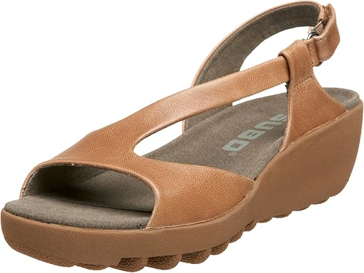 tsubo wedge sandals