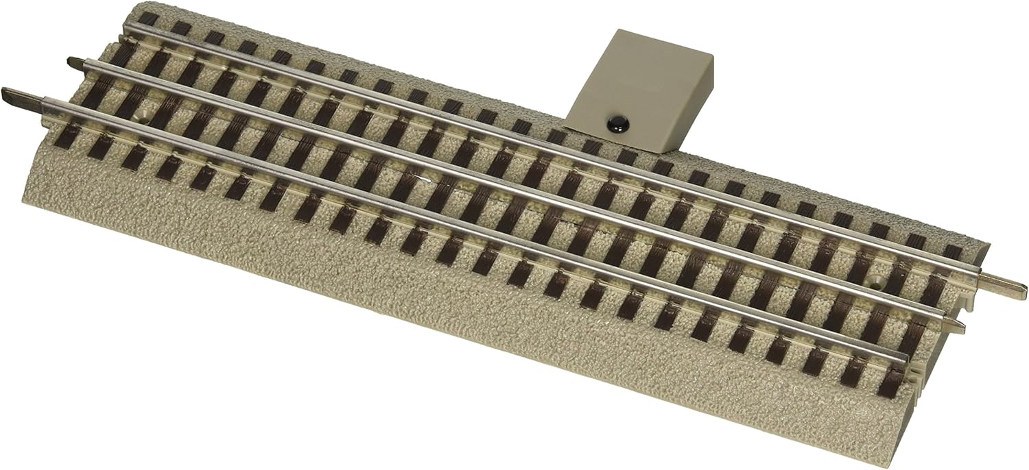 lionel fastrack power block
