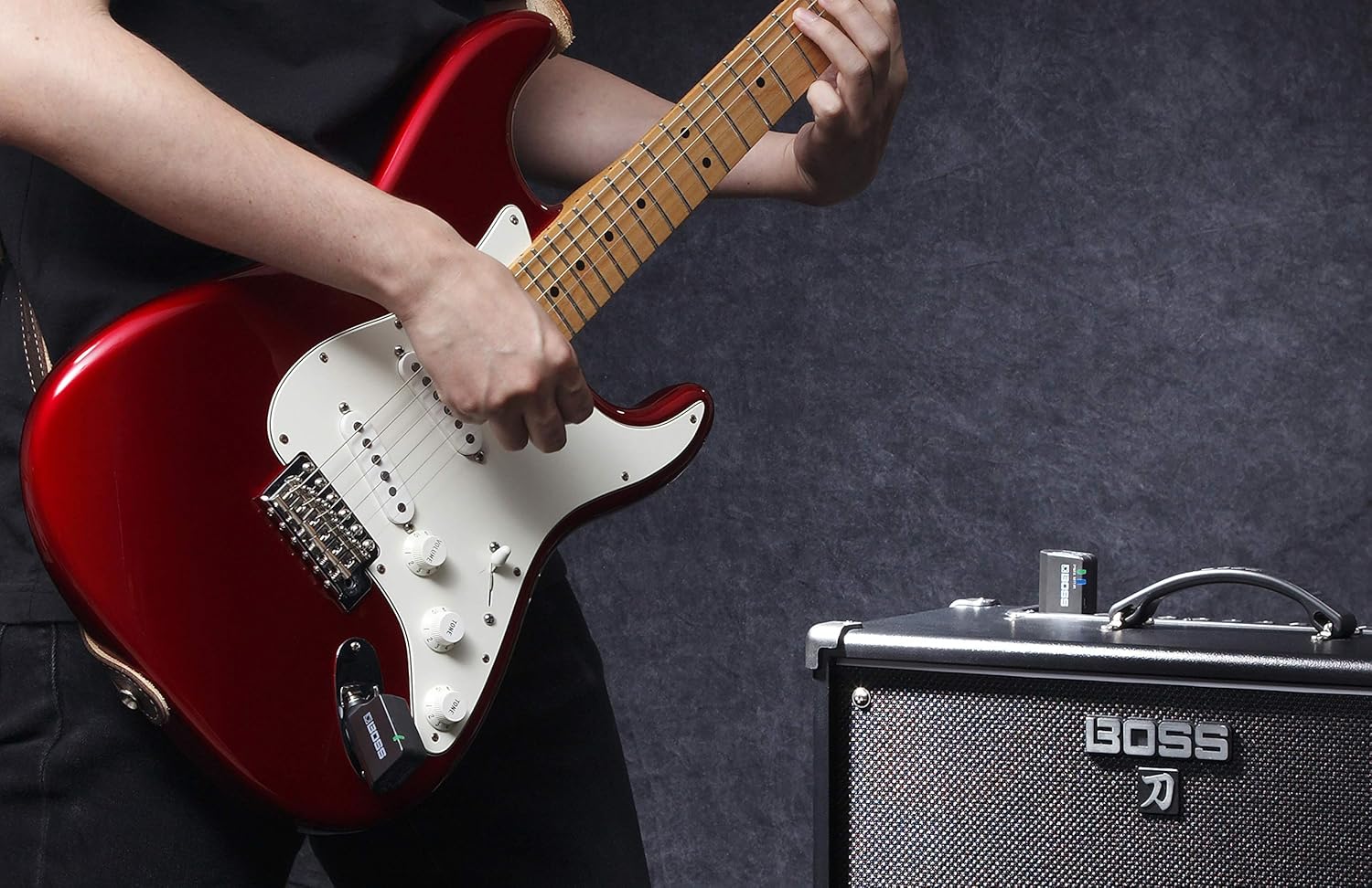 BOSS Wireless System (WL-20): Musical Instruments